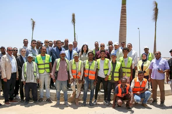 وزيرة الإسكان تتفقد مشروع “بيت الوطن” بالامتداد الشرقي للمدينة