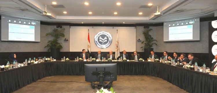 6 وزراء والبنك الدولي يناقشون تنفيذ استراتيجية الاستثمار الأجنبي المباشر وتعزيز تنافسية الاقتصاد المصري