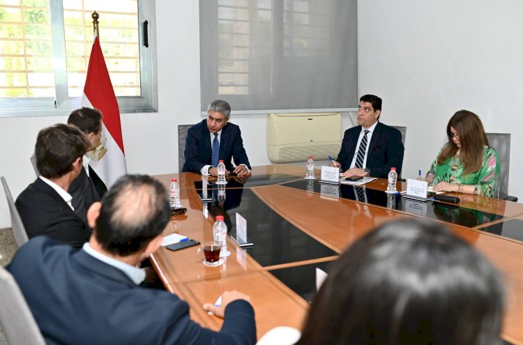 وزير السياحة يبحث تعزيز التعاون مع شركة مصر إيطاليا العقارية للتوسع في الاستثمار الفندقي بالوجهات السياحية المصرية