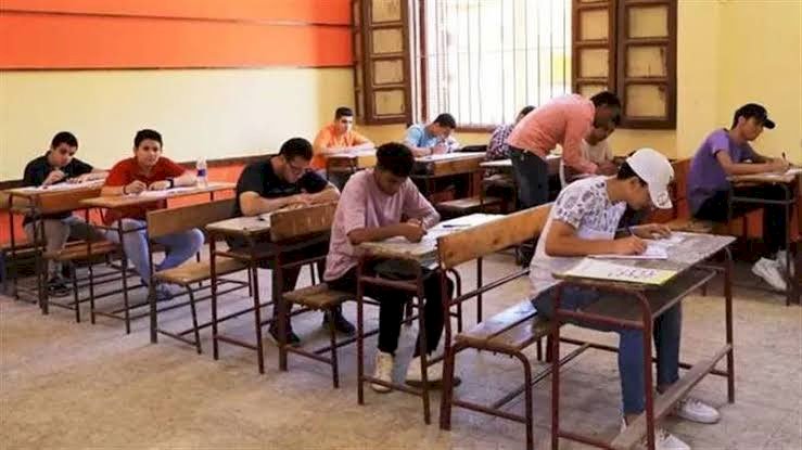 صفحات الغش تزعم نشر أسئلة امتحان الدين للثانوية والتعليم تحقق