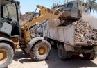 رفع 50 طنا من القمامة والمخلفات الصلبة والأتربة بحى غرب سوهاج