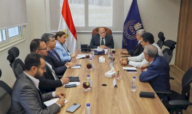 رئيس هيئة الدواء المصرية يبحث تعزيز التعاون مع شركتي «فارماباك» و«رامكو فارم»