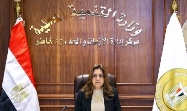 وزيرة التنمية المحلية والبيئة تستعرض تقريراً يرصد إنجازات 12 عاماً في مجال  تحسين جودة الهواء