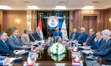 وزير الدولة للإنتاج الحربي يتابع خطط تطوير شركات إنتاج الذخائر