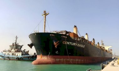 ميناء السخنة يدشن أولى عمليات التداول التجاري بمحطة «ترانس كارجو» باستقبال «CENTURY EAGLE»