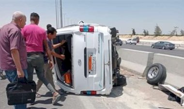إصابة 10 أشخاص فى حادث تصادم بالطريق الصحراوى بالبحيرة