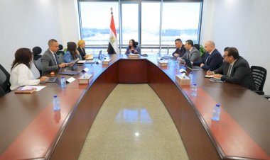 وزيرة التضامن تناقش التقرير التنفيذي للانطلاقة المؤسسية لصندوق رعاية المسنين