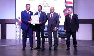 وزير العمل ومحافظ البحر الأحمر يفتتحان ملتقى السلامة والصحة المهنية بالغردقة