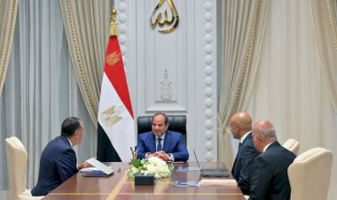 الرئيس السيسي يجتمع مع رئيس الوزراء ووزير التربية والتعليم