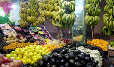 سعر الخضار والفاكهة اليوم الإثنين في الأسواق