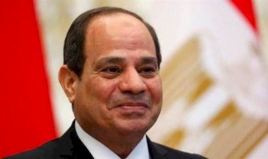 قرار جمهورى بتجديد تعيين أشرف مجاهد نائبا لرئيس مجلس إدارة هيئة قناة السويس