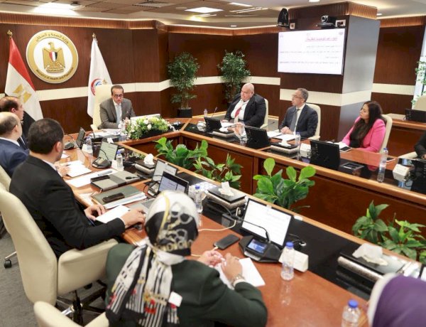 وزير الصحة يتابع أعمال الأمانة العامة للجنة الوطنية لنظم الغذاء والتغذية ويستعرض التقدم في الخطة التنفيذية