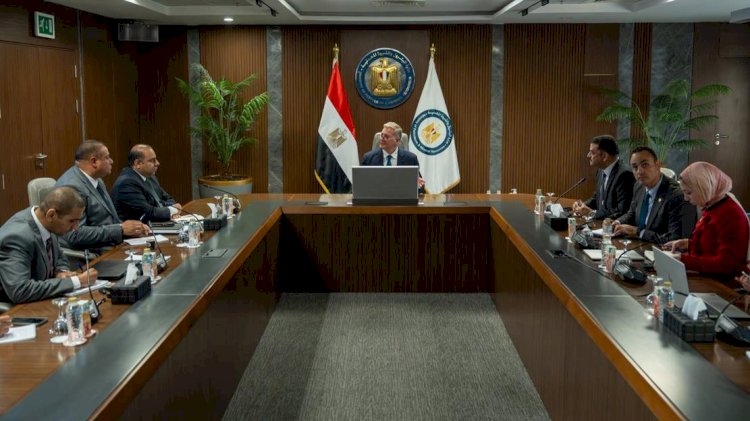وزير البترول يتابع الإقبال على فرص الاستثمار التعديني بنظام القطاعات المفتوحة