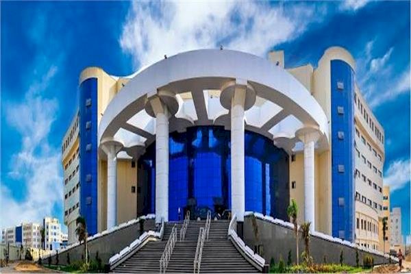 التعليم العالي: مستشفيات جامعة كفر الشيخ تُجري 13,500 عملية جراحية وتُنفذ أكثر من 304 ألف تحليل طبي