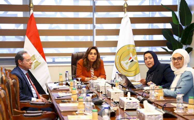 وزيرة التنمية تناقش مخرجات مشاركة مصر في الاجتماع الأول للجنة الإقليمية لمشروع الاقتصاد الأزرق المستدام