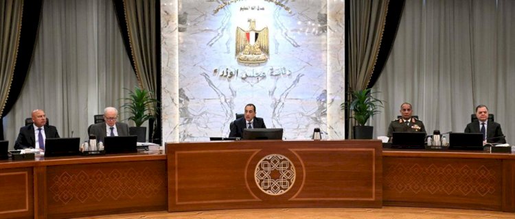 رئيس الوزراء يترأس الاجتماع الأسبوعي للحكومة