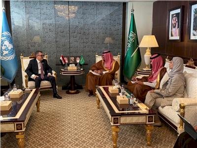وزير التخطيط يبحث مع نظيره السعودي تعميق الحوار التنموي لتعزيز الشراكة الاقتصادية وتوطين التنمية