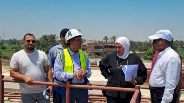 وزيرة الإسكان تتابع موقف عدد من المشروعات وملفات العمل بمدينة العبور الجديدة
