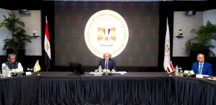 وزير البترول يشهد توقيع اتفاقية لإنشاء وتشغيل مصنع لإنتاج الأسمدة الفوسفاتية بالعين السخنة بالشراكة مع مجموعة السويدي