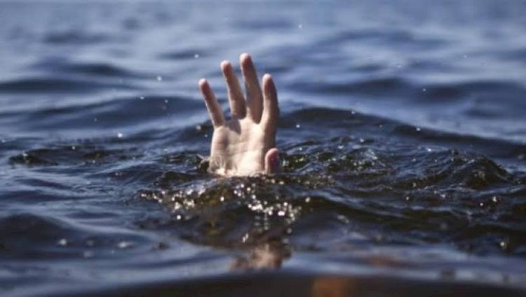 الأم منهارة.. غرق شاب في نهر النيل بـ التبين