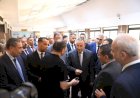 وزير التعليم العالي يتفقد مكتب التنسيق الرئيسي بجامعة القاهرة