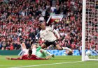 ليفربول ومانشستر يونايتد الأكثر تتويجًا بين الأندية الإنجليزية