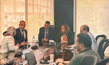 مي عبد الحميد تستقبل محافظ جنوب سيناء بمقر صندوق الإسكان الاجتماعي