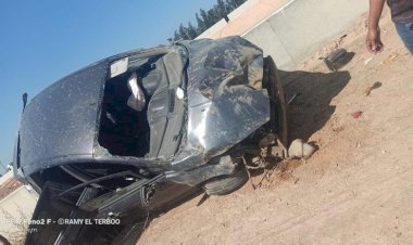 إصابة شخصين فى حادث انقلاب سيارة ملاكى بطريق أسيوط الغربى
