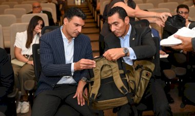 وزيرا الصناعة والشباب يتفقدان مصنع شركة مينترا لإنتاج الأحذية والحقائب الرياضية في المنطقة الحرة بمدينة نصر