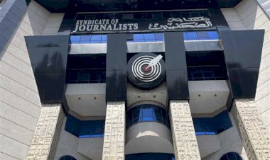لجنة الحج بنقابة الصحفيين تحتفل غدا بالمولد النبوى.. وقرعة على عمرات مجانية  