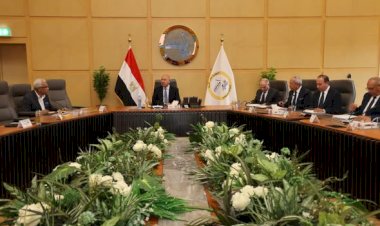 وزير النقل يستعرض نتائج 4 سنوات من إعادة هيكلة وتطوير «القابضة للنقل البحري والبري»