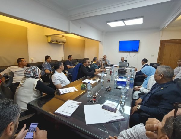 لتأهيلهم لسوق العمل الدولية:  مجلس "العلوم الصحية" يناقش آليات تفعيل الشراكة الاستراتيجية مع مجلس التعليم الكندي