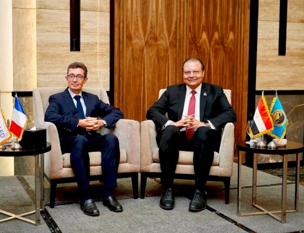 تعاون مصري فرنسي لتأهيل الكوادر الصحية وفق معايير GAHAR للمنشآت الخضراء والمستدامة
