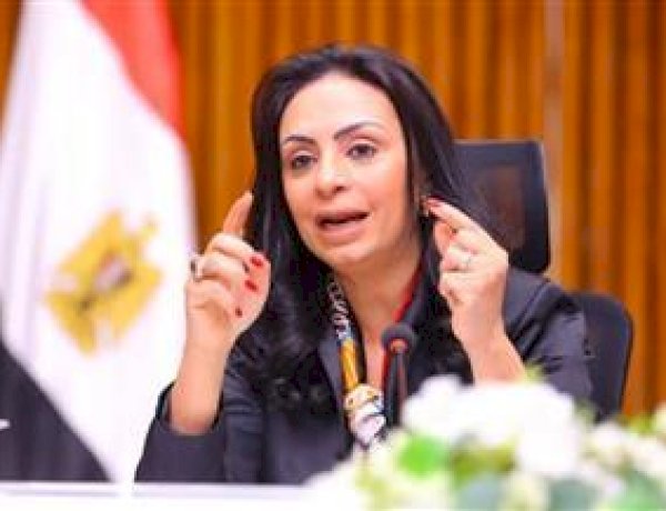 وزيرة التضامن تتابع تداعيات حادث نفق الودي اتجاه بني سويف الطريق الصحراوي