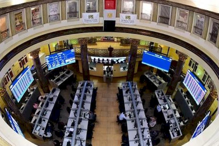 ارتفاع البورصة بمستهل تعاملات الأسبوع.. و"إعمار" تحقق 2.2 مليار خسائر