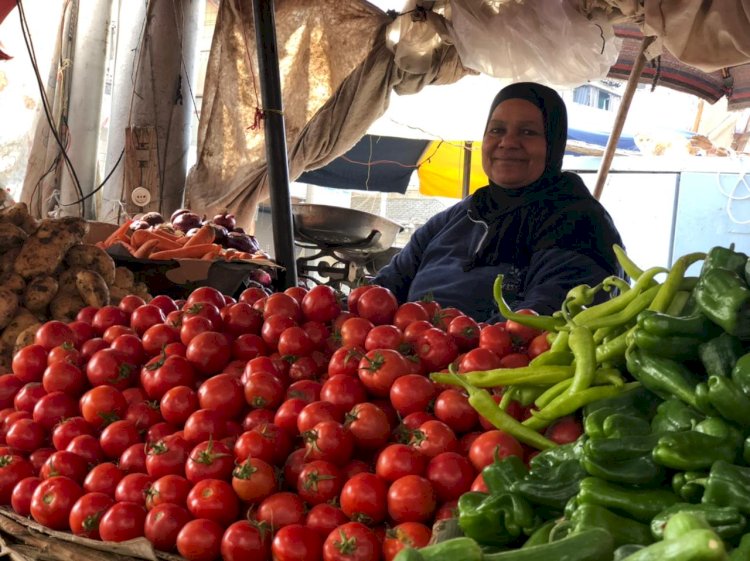 سعر الخضار والفاكهة اليوم الثلاثاء في الأسواق