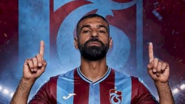 محمد صلاح يتربع على عرش الرواتب في الدوري التركي بعد انتقاله إلى طرابزون
