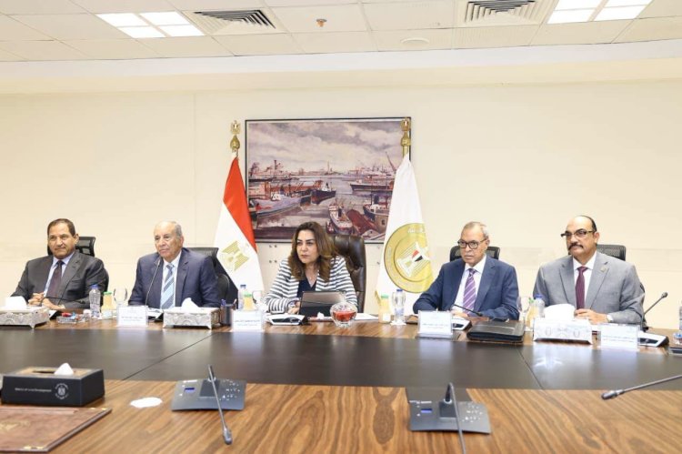 التنمية المحلية والبيئة: انتهاء مقابلات 425 متقدمًا لمسابقة الوظائف القيادية بالمحافظات