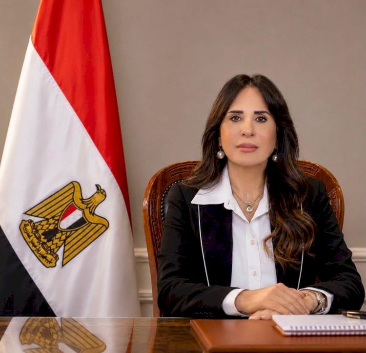 وزيرة الإسكان تتابع حملات إزالة الإشغالات والمخالفات ورفع كفاءة الخدمات بالمدن الجديدة