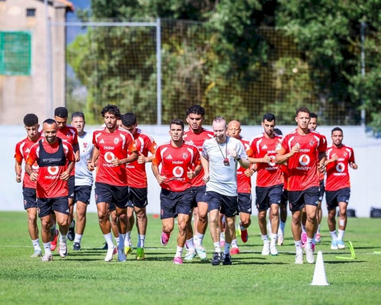 القنوات الناقلة لمباراة الأهلى وبرشلونة فى كأس خوان جامبر