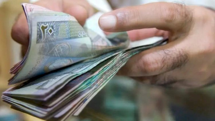 سعر الدينار الكويتي اليوم الإثنين في مصر