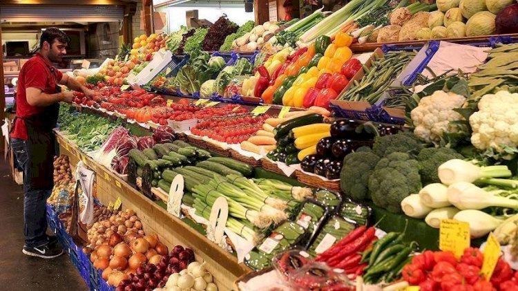 سعر الخضار والفاكهة اليوم الثلاثاء في الأسواق