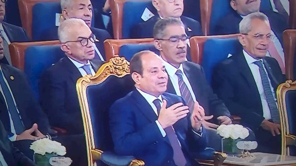 توجيه رئاسى باحترام العقود المبرمة مع المواطنين ارتباطا بالمشروعات العقارية