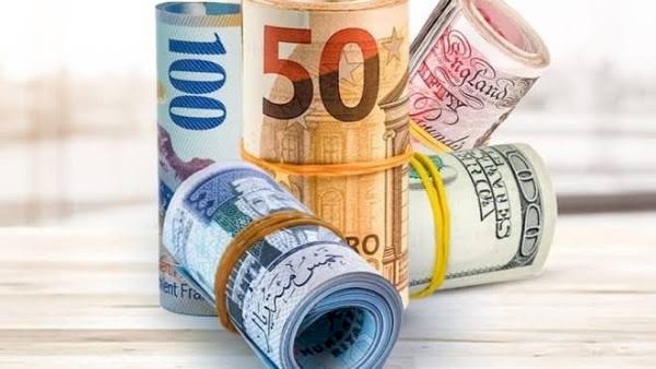 أسعار العملات في مصر اليوم السبت