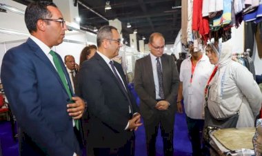 شباب جهاز تنمية المشروعات يشاركون في معرض (أهلا مدارس) ويقدمون منتجات مصرية عالية الجودة