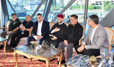 وزير الأوقاف يصطحب رئيس مجلس الأساقفة الفلبيني والوفد المرافق له في جولة نيلية