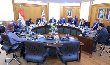 وزيرة التضامن تترأس اجتماع مجلس إدارة بنك ناصر وتبحث تطوير الأداء والخدمات المصرفية