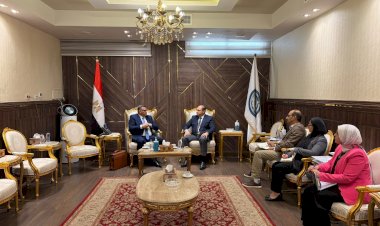 رئيس هيئة تنمية الصعيد يستقبل محافظ قنا لاستعراض الموقف التنفيذي للمشروعات وبحث عدد من المشروعات التنموية والاستثمارية الجديدة
