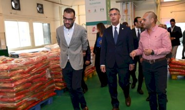 وزير التموين يزور بنك الطعام المصري لبحث تعزيز التعاون في مجال الأمن الغذائي ودعم الأسر الأكثر احتياجًا