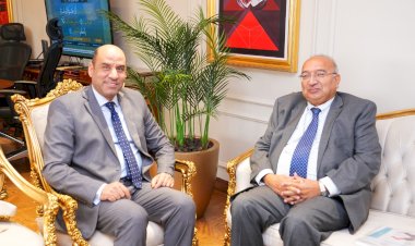 وزير العمل يبحث مع رئيس «الوطنية لمكافحة الهجرة غير الشرعية» توفير بدائل آمنة للشباب وتعزيز التدريب والتشغيل